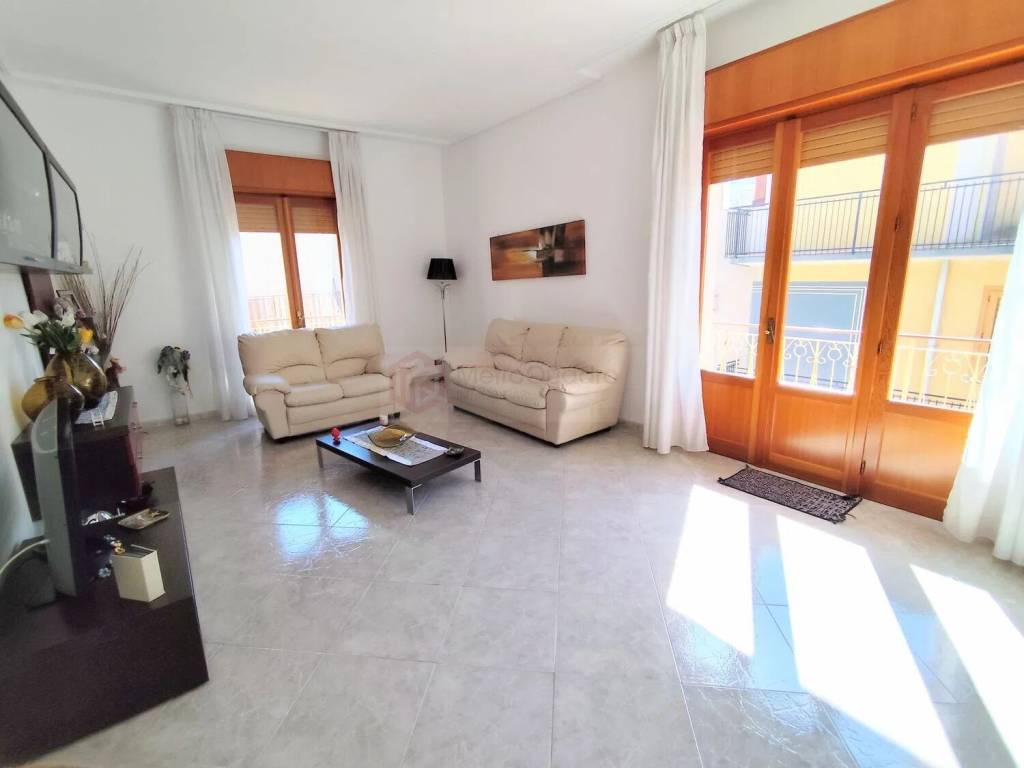 casa indipendente in vendita a Vittoria