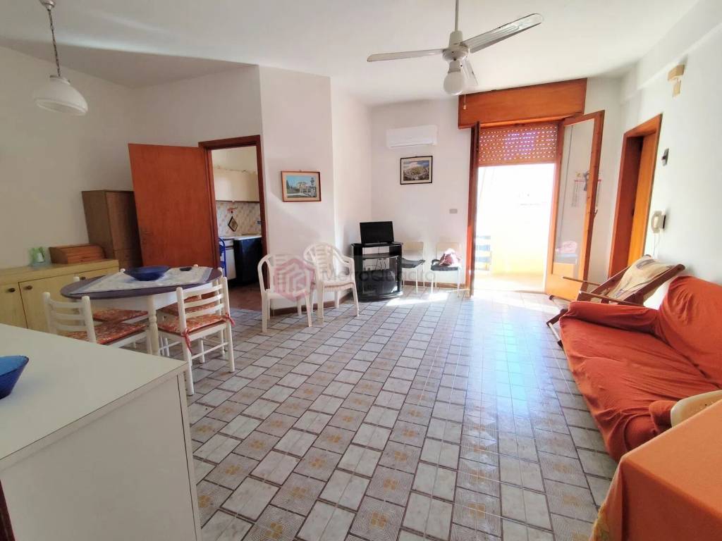 appartamento in vendita a Vittoria in zona Scoglitti