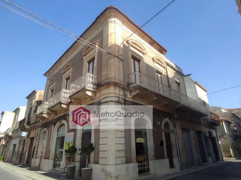 appartamento in vendita a Vittoria