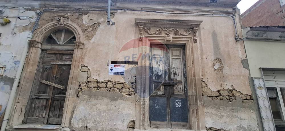 casa indipendente in vendita a Vittoria