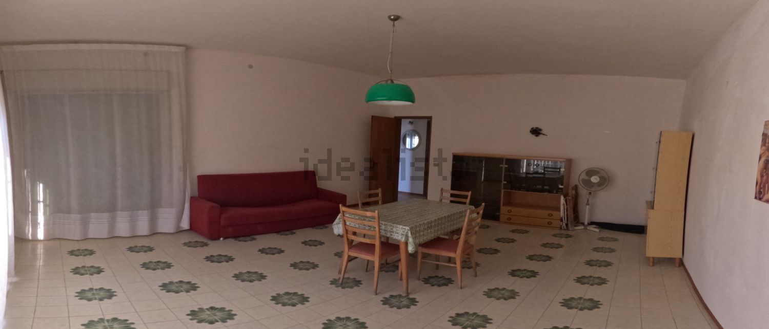 casa indipendente in vendita a Vittoria in zona Scoglitti