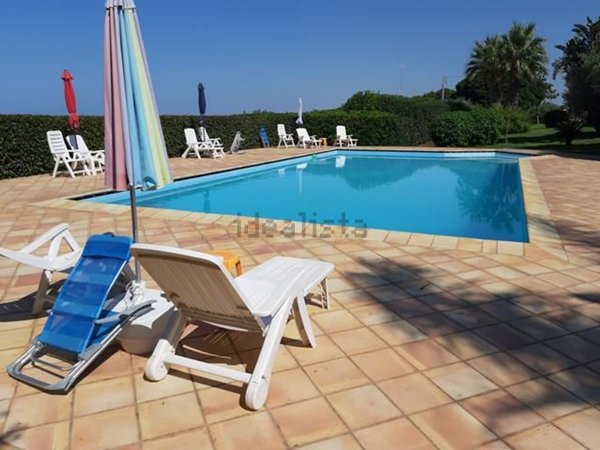 casa indipendente in vendita a Vittoria in zona Scoglitti