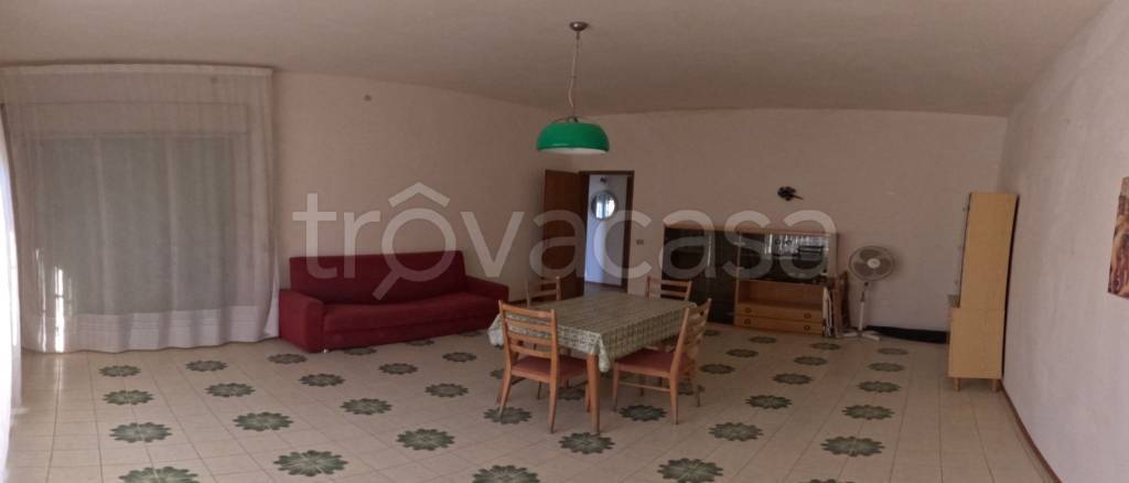 casa indipendente in vendita a Vittoria in zona Scoglitti