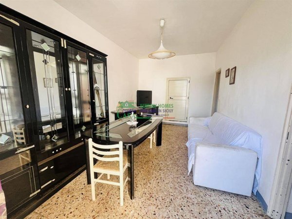 casa indipendente in vendita a Vittoria