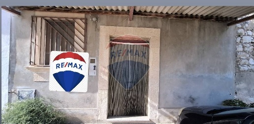 casa indipendente in vendita a Vittoria