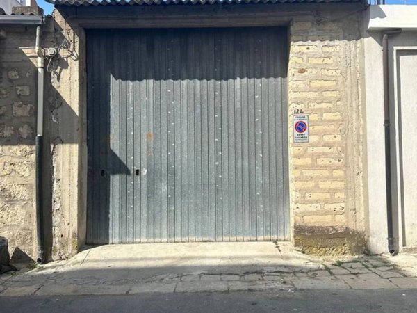 casa indipendente in vendita a Vittoria