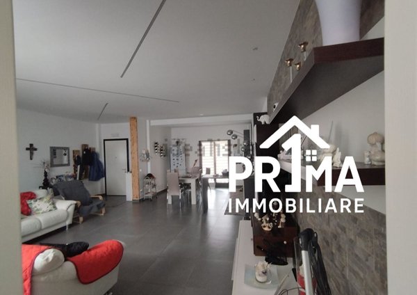 casa indipendente in vendita a Vittoria