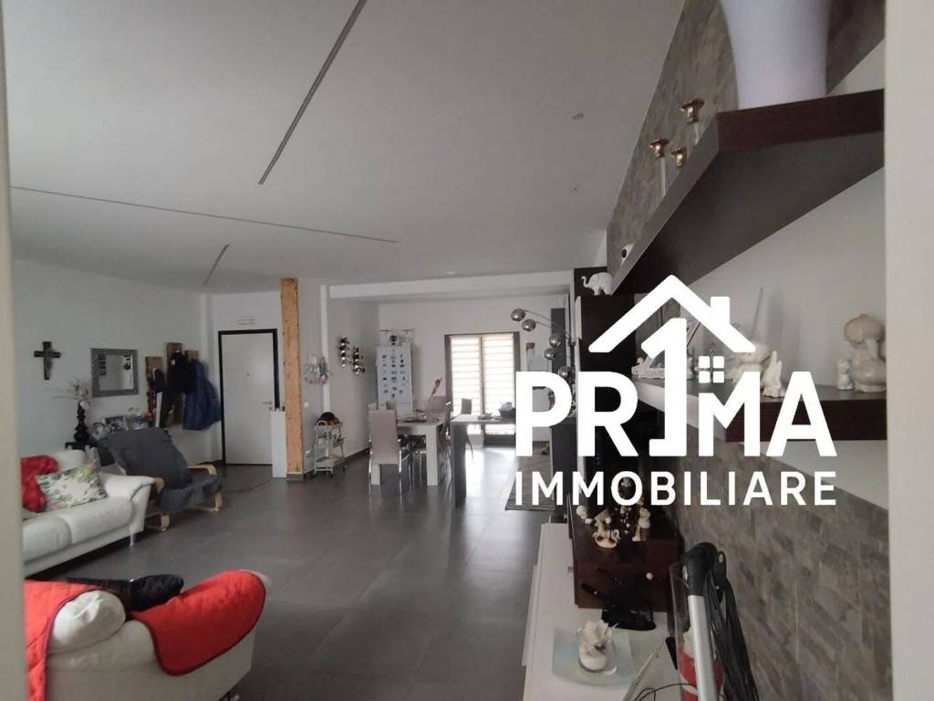 casa indipendente in vendita a Vittoria