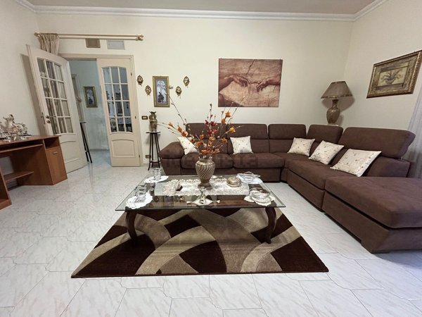 casa indipendente in vendita a Vittoria