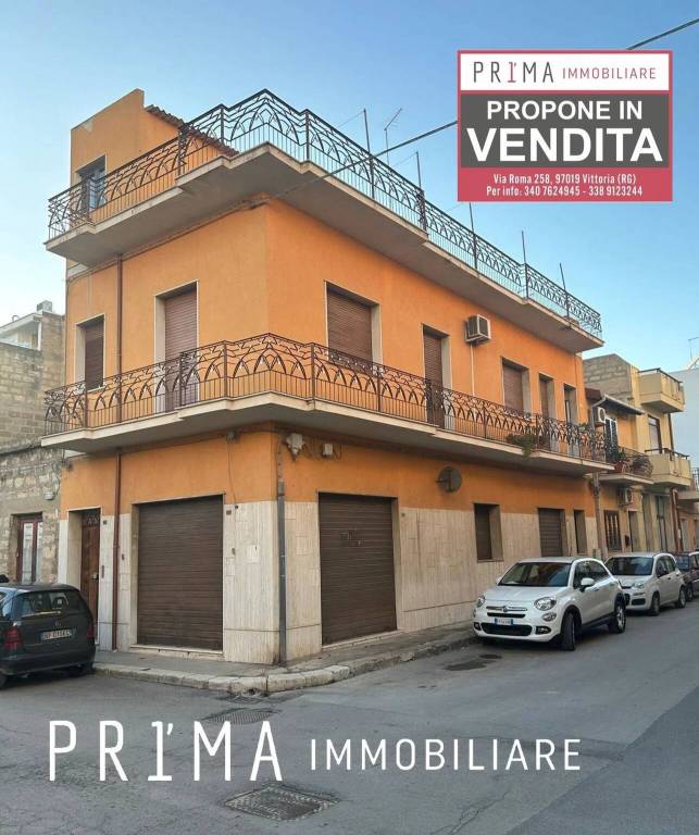 casa indipendente in vendita a Vittoria