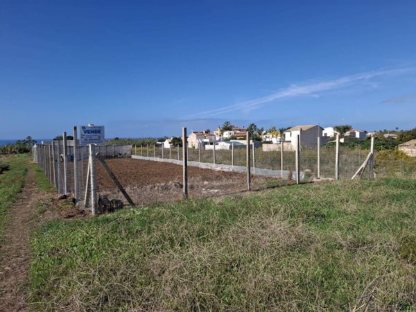 terreno agricolo in vendita a Vittoria in zona Scoglitti