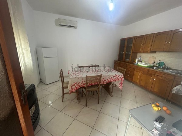 casa indipendente in vendita a Vittoria