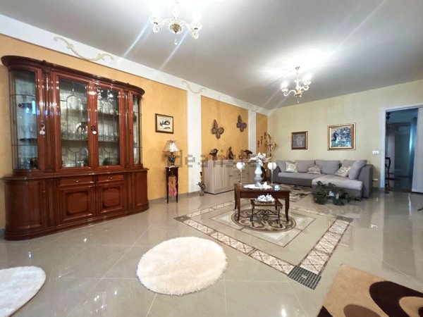 appartamento in vendita a Vittoria