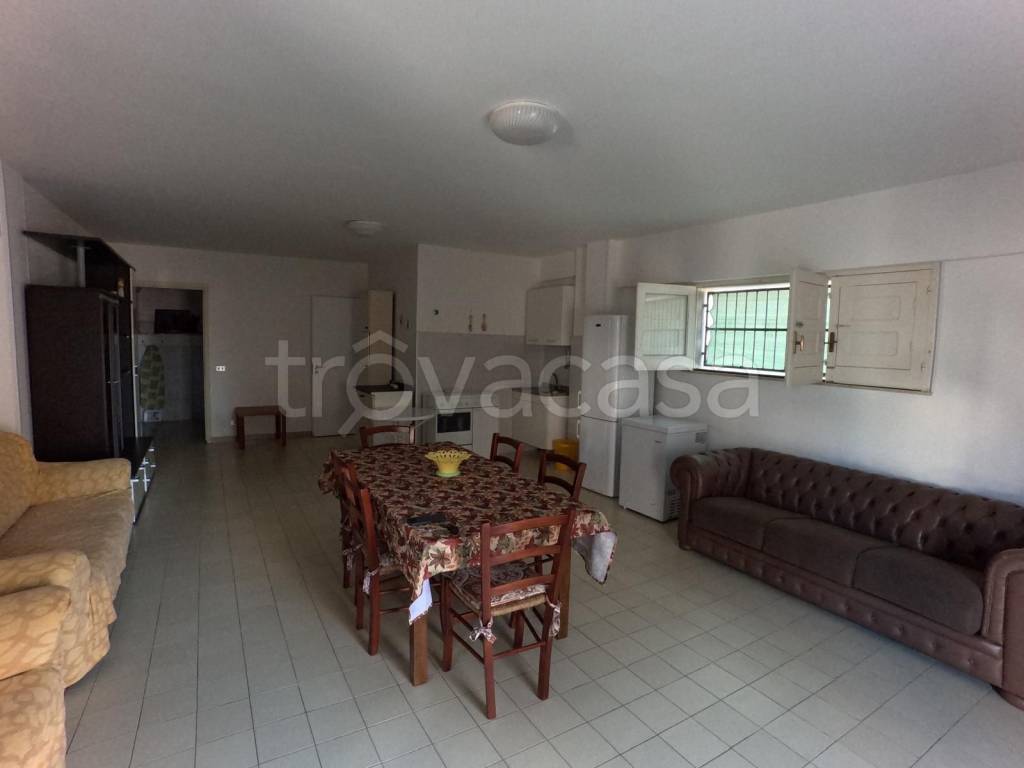 casa indipendente in vendita a Vittoria in zona Scoglitti