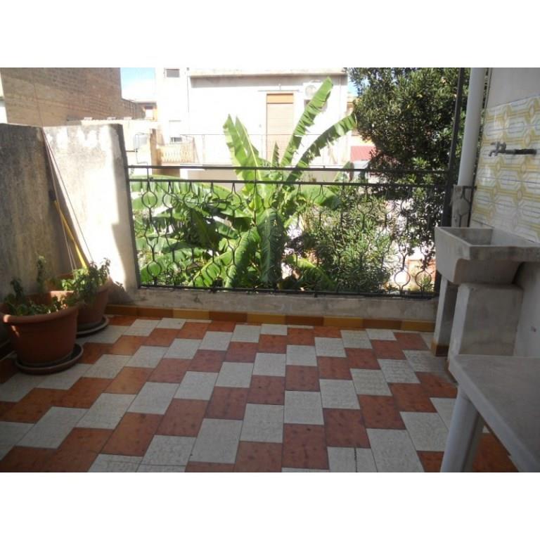 casa indipendente in vendita a Vittoria