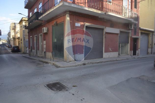 negozio in vendita a Vittoria