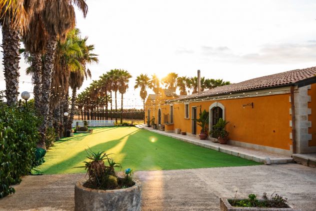 casa indipendente in vendita a Vittoria