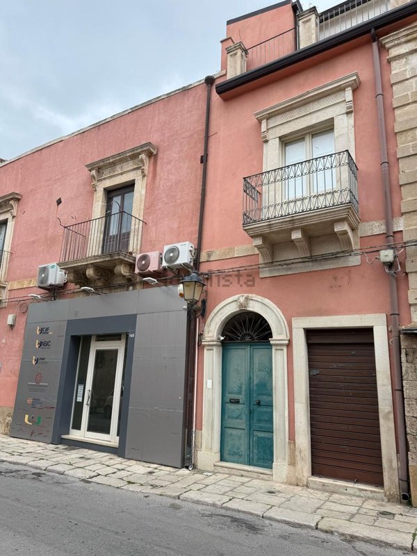 appartamento in vendita a Vittoria