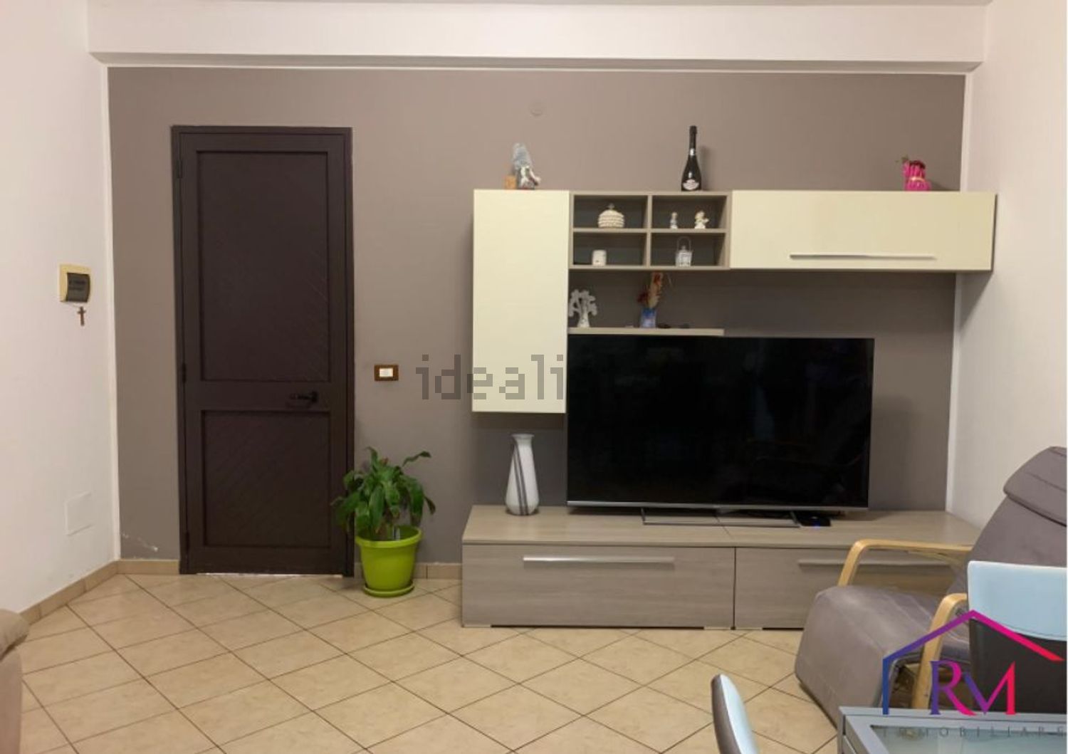 appartamento in vendita a Vittoria in zona Scoglitti