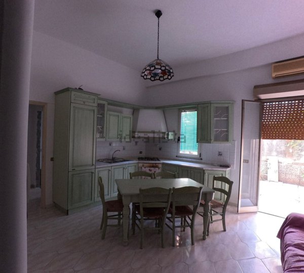 casa indipendente in vendita a Vittoria