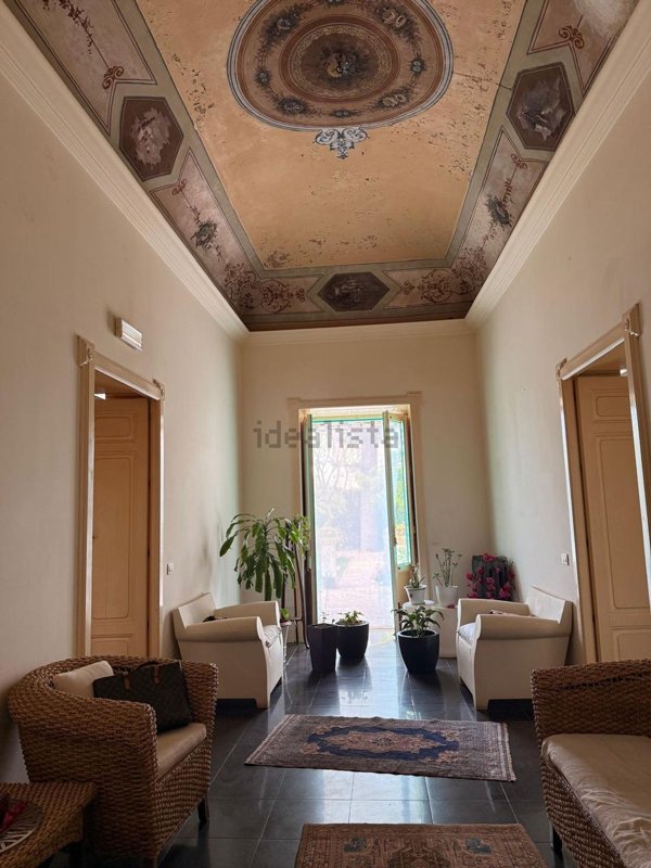 casa indipendente in vendita a Vittoria