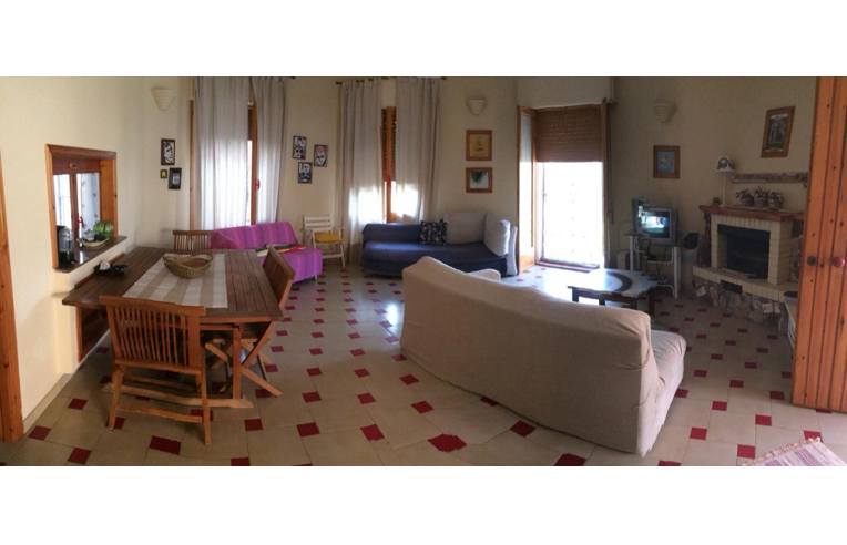 casa indipendente in vendita a Vittoria in zona Scoglitti