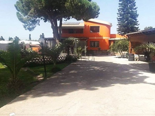 casa indipendente in vendita a Vittoria in zona Scoglitti