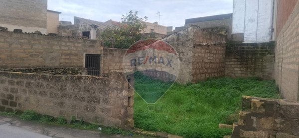 casa indipendente in vendita a Vittoria