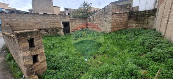 casa indipendente in vendita a Vittoria