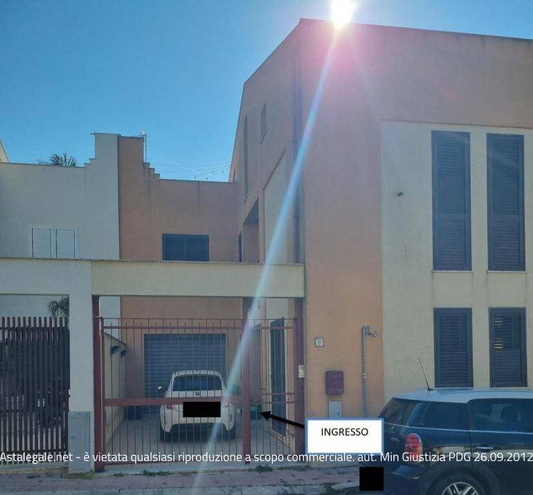 appartamento in vendita a Vittoria in zona Scoglitti