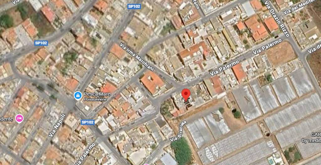 appartamento in vendita a Vittoria in zona Scoglitti