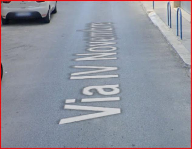 pentavano in vendita a Vittoria