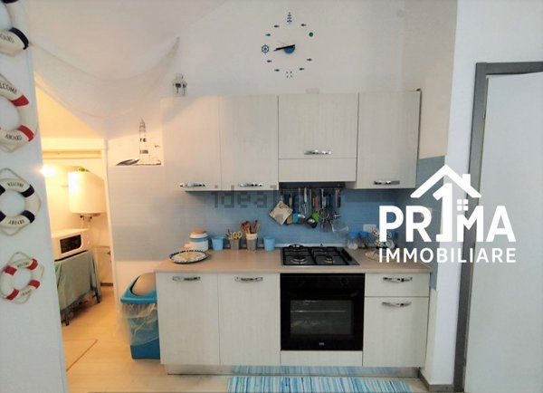 appartamento in vendita a Vittoria in zona Scoglitti