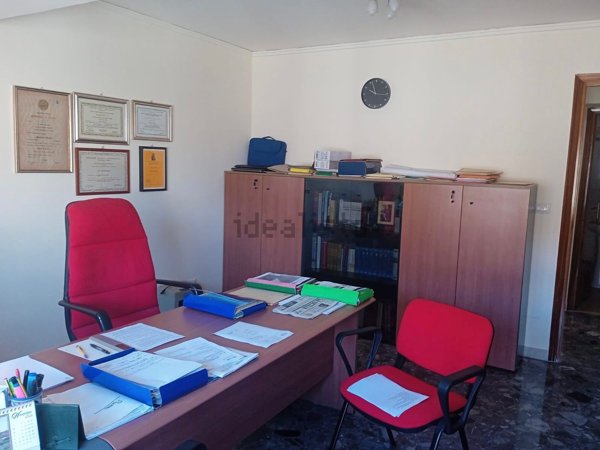 ufficio in vendita a Vittoria