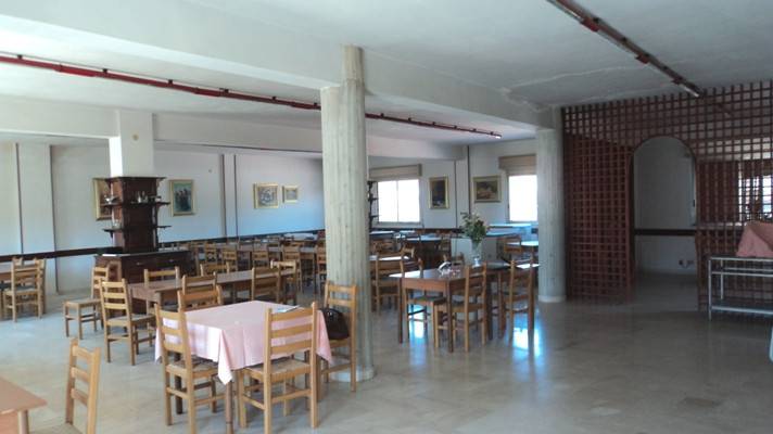 negozio in vendita a Vittoria in zona Scoglitti