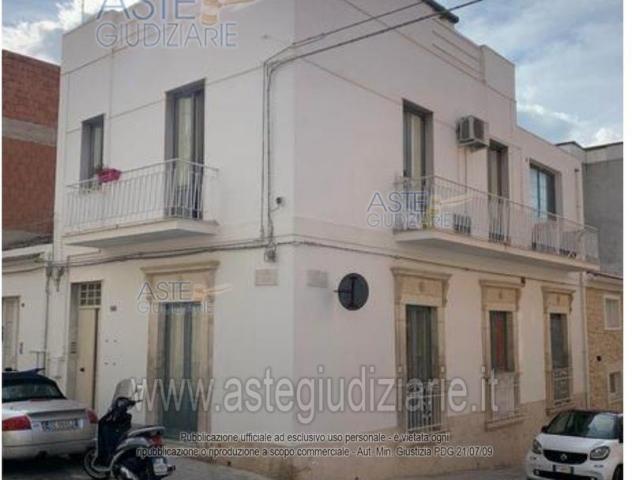 casa indipendente in vendita a Vittoria