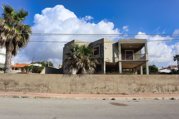 casa indipendente in vendita a Vittoria in zona Scoglitti