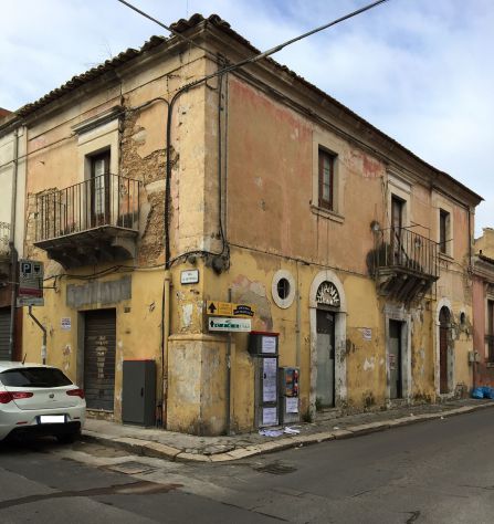 quadrivano in vendita a Vittoria