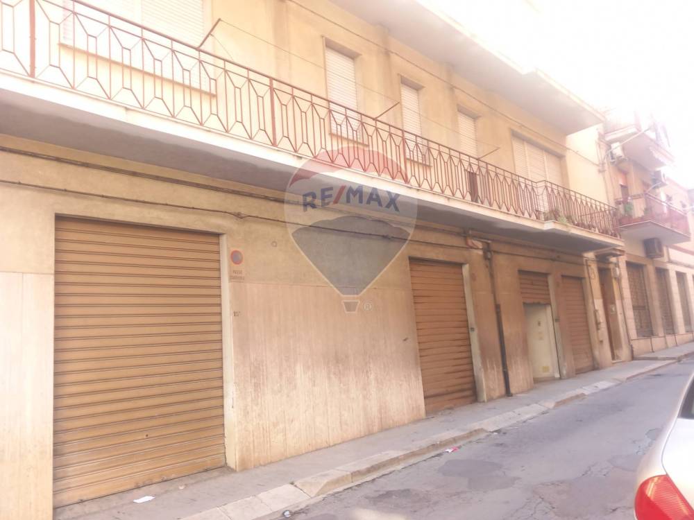 casa indipendente in vendita a Vittoria