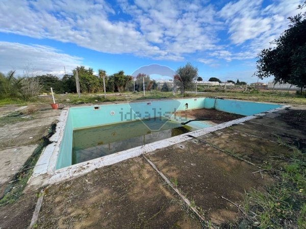 casa indipendente in vendita a Vittoria in zona Scoglitti