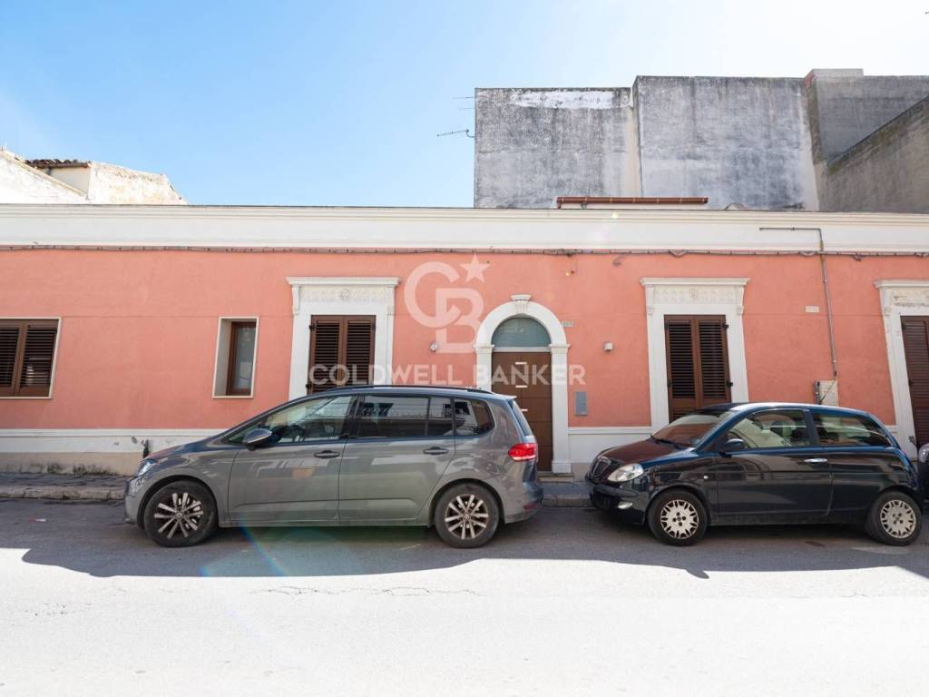 casa indipendente in vendita a Vittoria