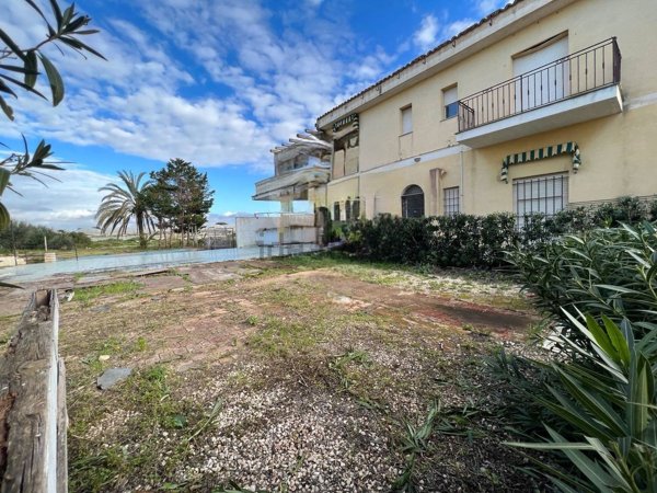 casa indipendente in vendita a Vittoria in zona Scoglitti