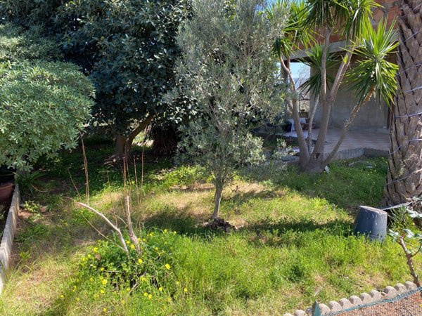 casa indipendente in vendita a Vittoria