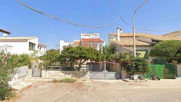 casa indipendente in vendita a Vittoria in zona Scoglitti