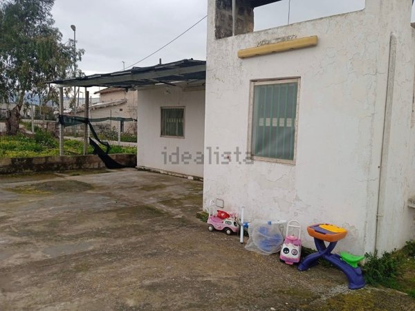 casa indipendente in vendita a Vittoria