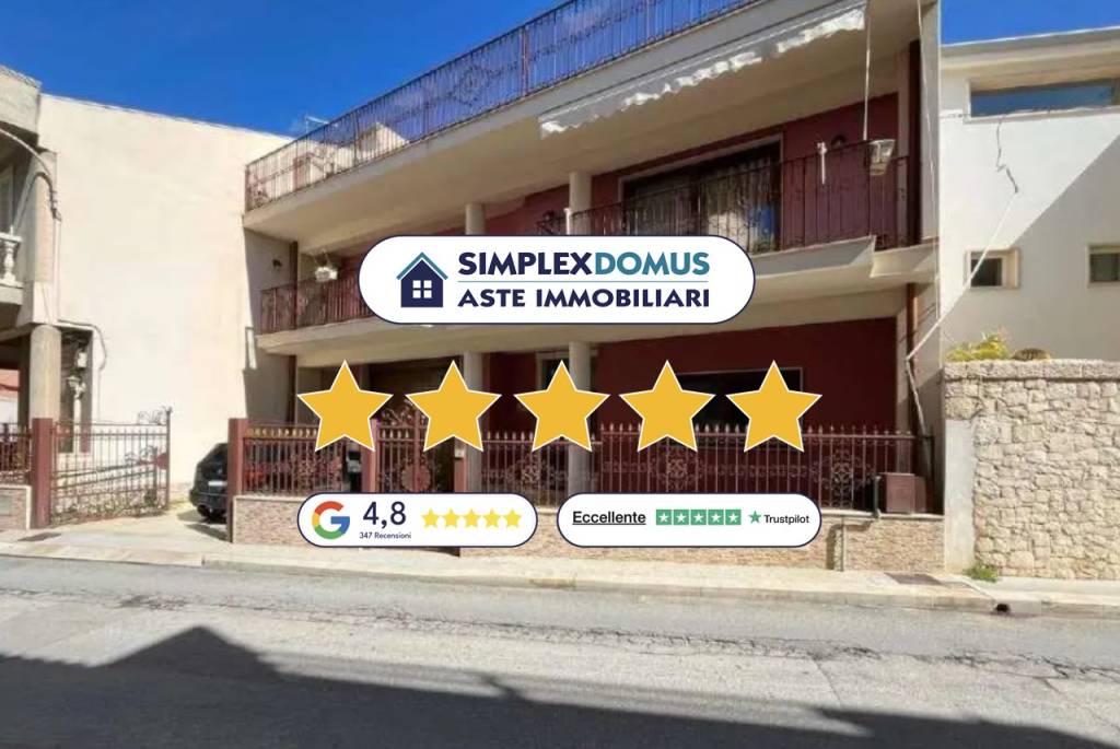 appartamento in vendita a Vittoria in zona Scoglitti