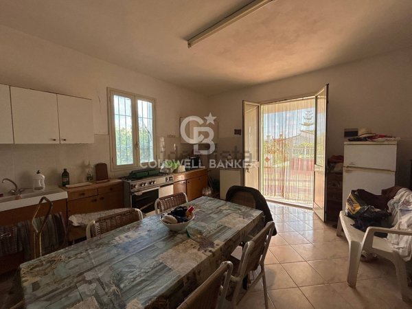 casa indipendente in vendita a Vittoria