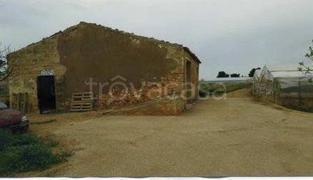 casa indipendente in vendita a Vittoria