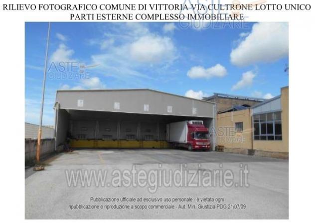 casa indipendente in vendita a Vittoria