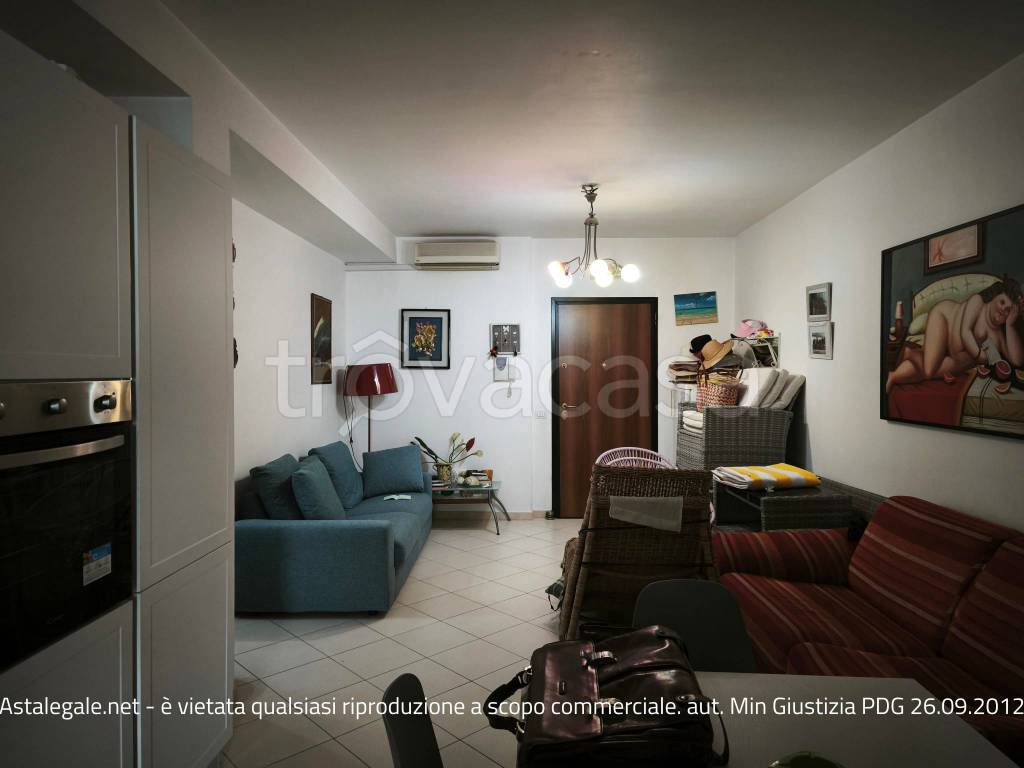 appartamento in vendita a Vittoria in zona Scoglitti